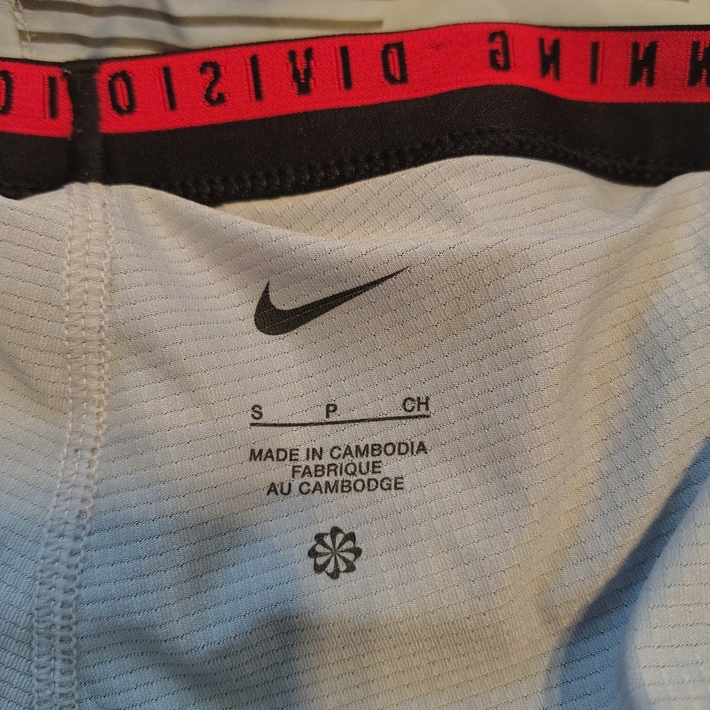 Nike Running Division Dri-FIT Shorts Lot 2 Pairs Women Small Grey Black Lined - Picture 7 of 10